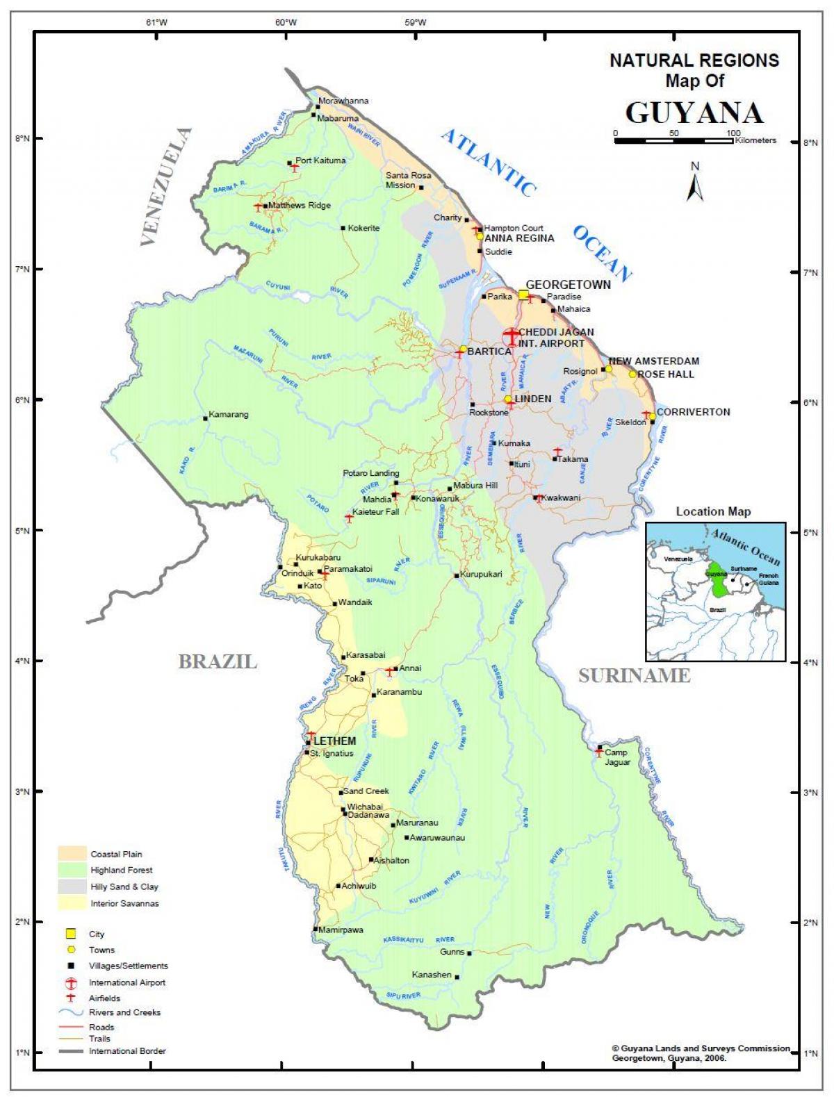Guyana haritası 4 doğal bölgeleri gösteren 